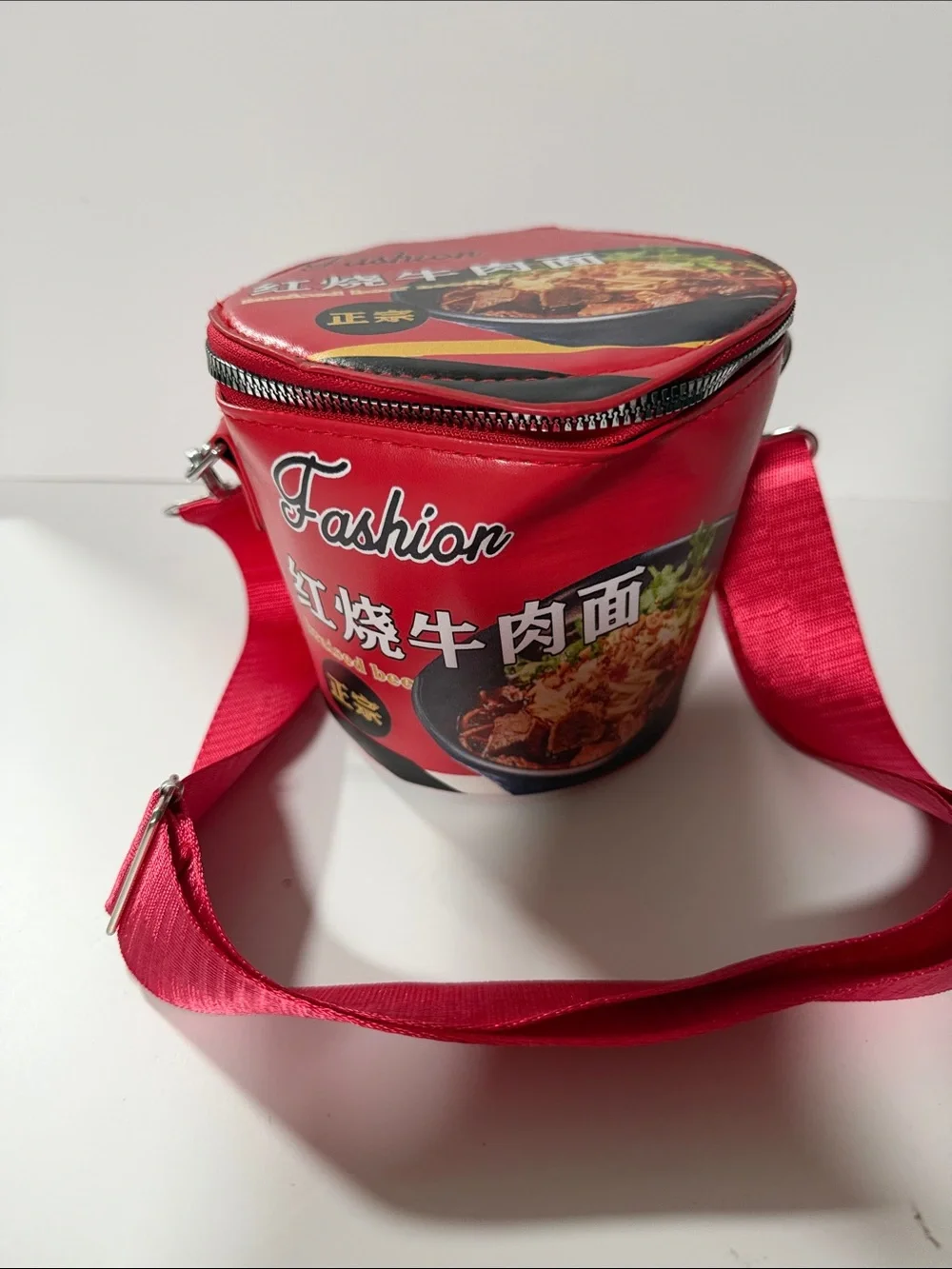Red 'Fashion' Noodles Graphic Crossbody Bag